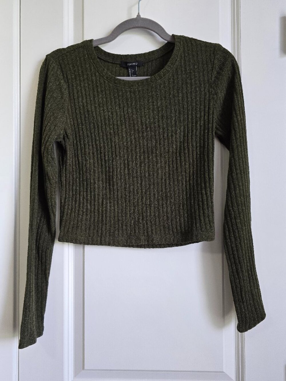 Forever 21 Olive Ribbed Long Sleeve Crop Top